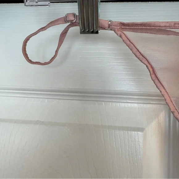 FLEUR DU MAL | FDM x Marilyn Monroe satin-trimmed embroidered tulle thong 3/MED - Picture 5 of 10